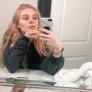 Meet your Posher, Brianna